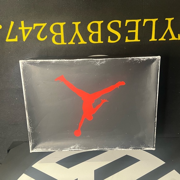 Retro Jordan 3 Reimagined, White Cement - Picture 6 of 6